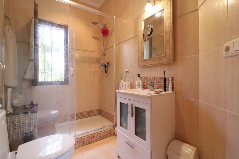3 bedroom Villa for sale 3 bedroom Villa for sale