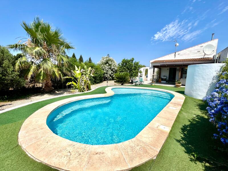 4 bedroom Villa for sale 4 bedroom Villa for sale