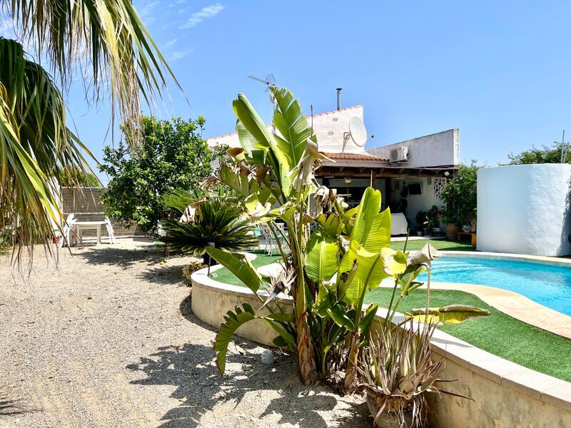 4 bedroom Villa for sale 4 bedroom Villa for sale