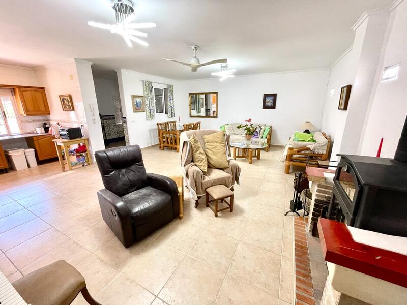 4 bedroom Villa for sale 4 bedroom Villa for sale