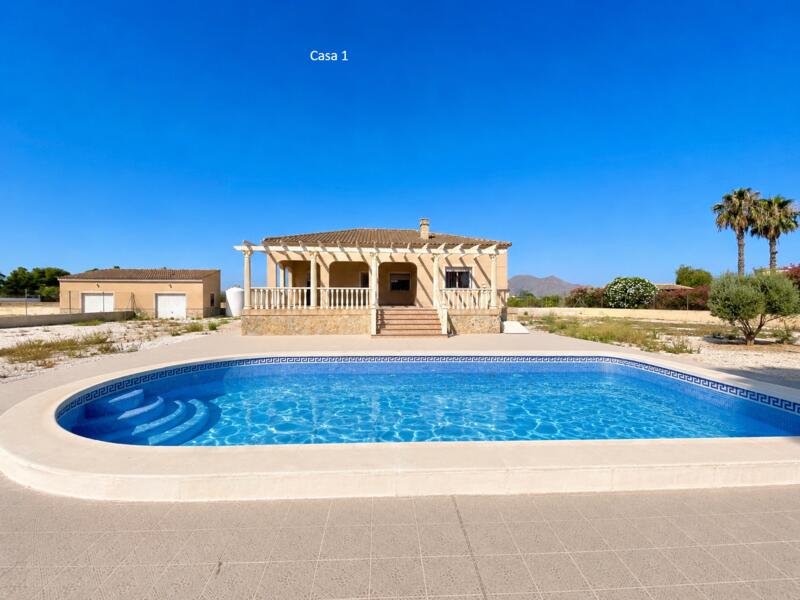 вилла в долгосрочную аренду в Catral, Alicante