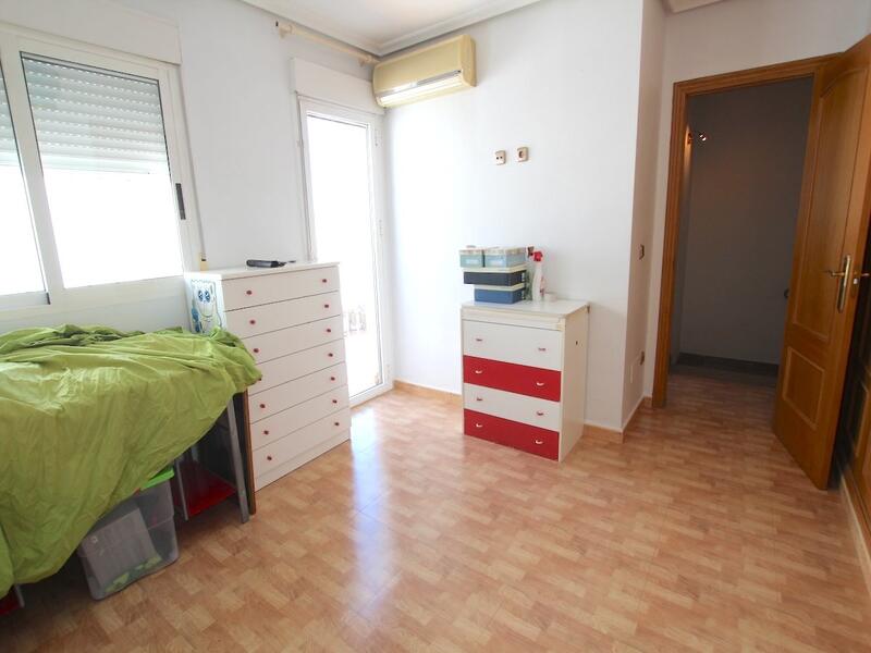 3 bedroom Townhouse for sale 3 bedroom Townhouse for sale