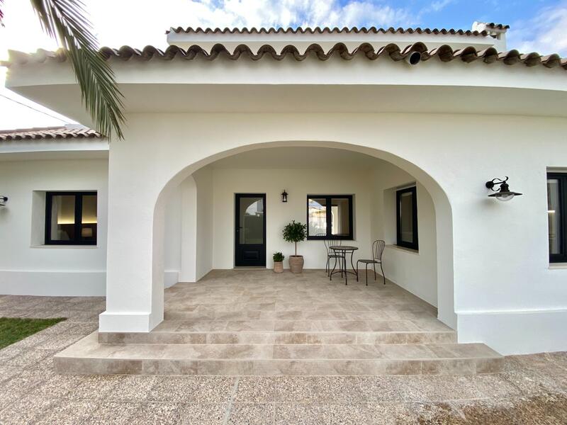 4 bedroom Villa for sale 4 bedroom Villa for sale