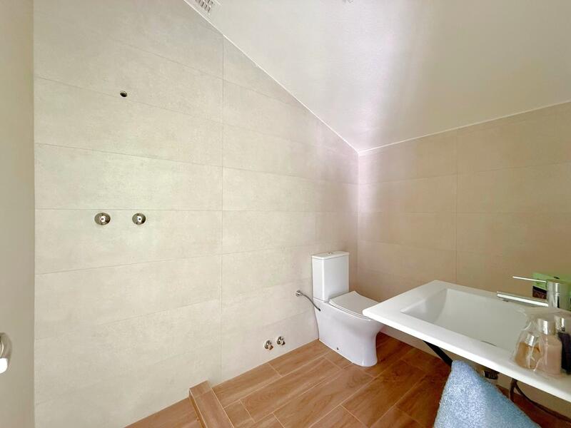 3 bedroom Townhouse for sale 3 bedroom Townhouse for sale