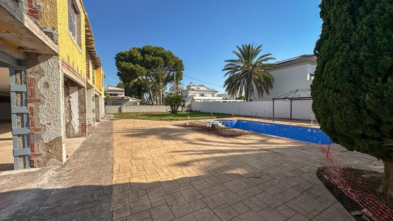 5 bedroom Villa for sale 5 bedroom Villa for sale