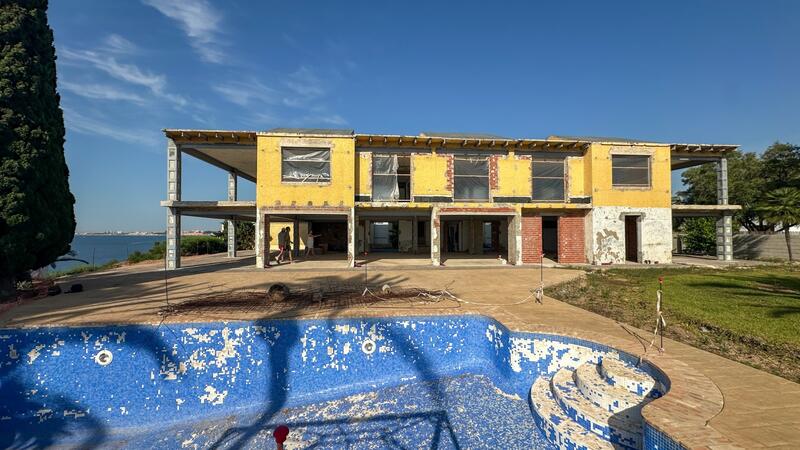 5 bedroom Villa for sale 5 bedroom Villa for sale