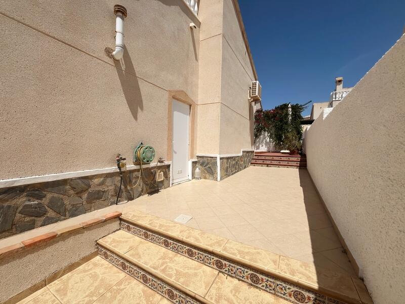 2 bedroom Villa for sale