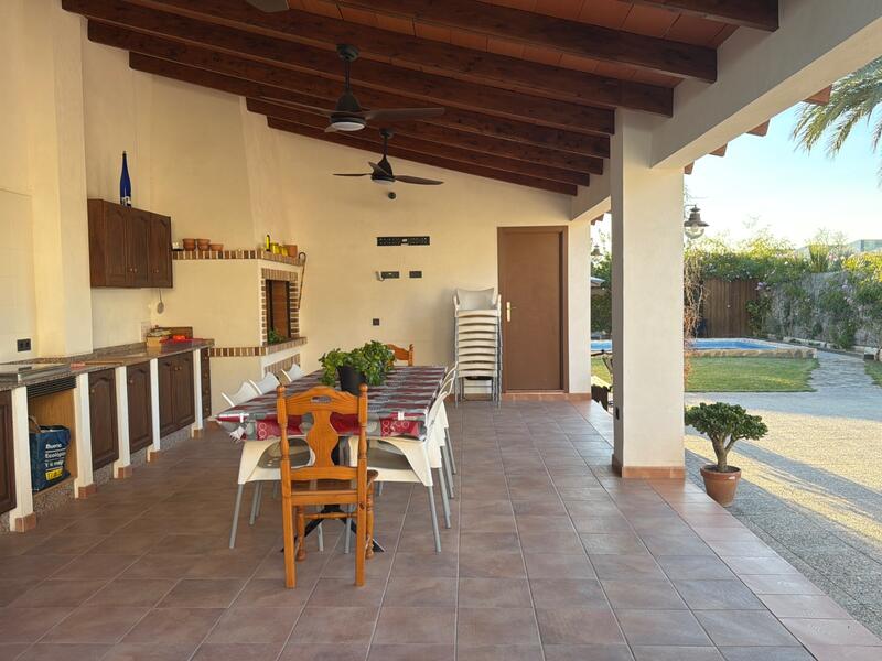 3 bedroom Villa for sale 3 bedroom Villa for sale