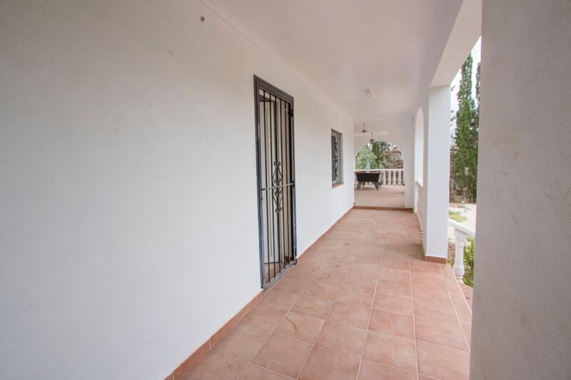 4 bedroom Country House for sale 4 bedroom Country House for sale