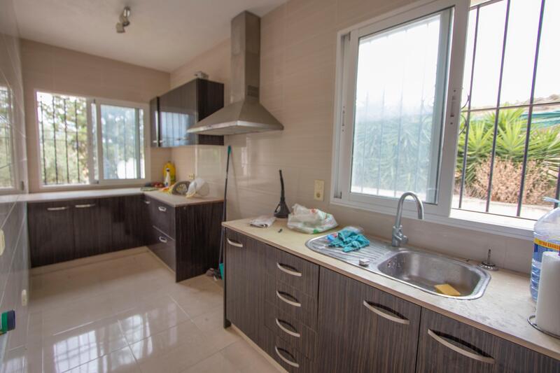 4 bedroom Country House for sale 4 bedroom Country House for sale