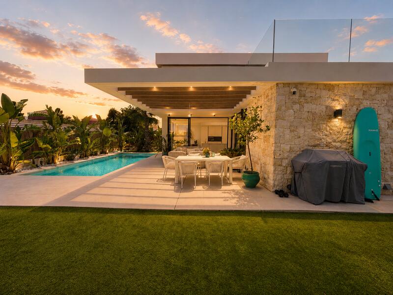 3 bedroom Villa for sale 3 bedroom Villa for sale