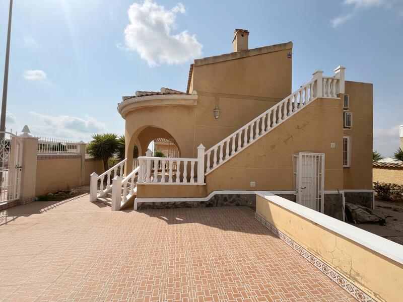 2 bedroom Villa for sale 2 bedroom Villa for sale