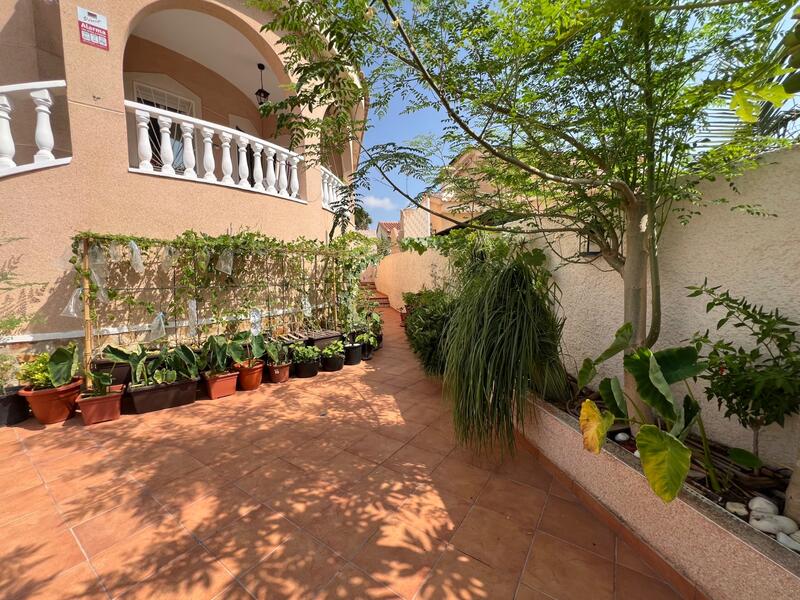 2 bedroom Villa for sale 2 bedroom Villa for sale