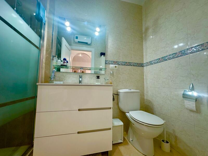 2 Schlafzimmer Stadthaus zu verkaufen