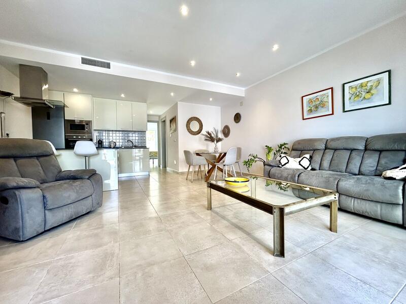 3 bedroom Townhouse for sale 3 bedroom Townhouse for sale