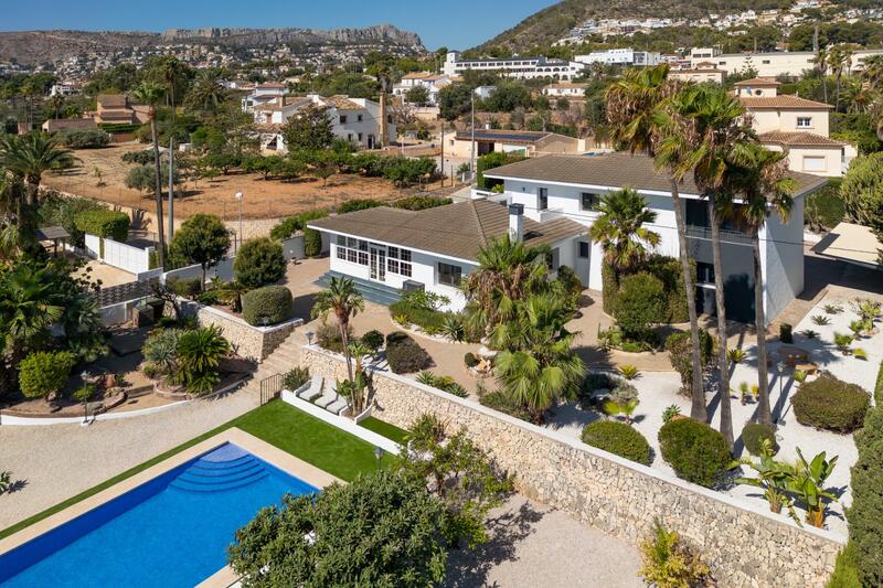 5 soveværelse Villa til salg 5 soveværelse Villa til salg