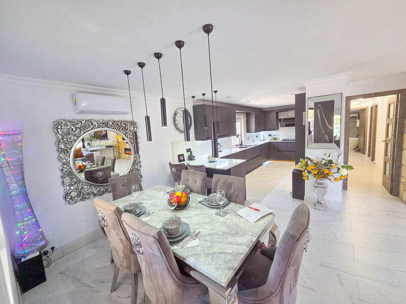 3 bedroom Villa for sale 3 bedroom Villa for sale