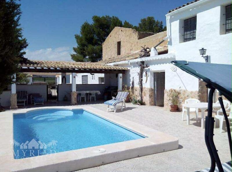 5 bedroom Villa for sale 5 bedroom Villa for sale