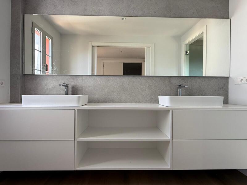 5 bedroom Duplex for sale