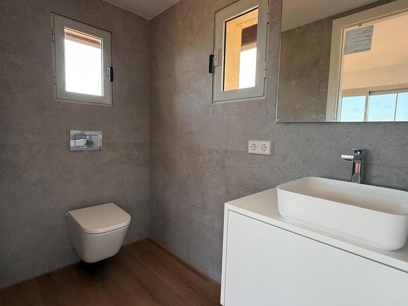 5 bedroom Duplex for sale