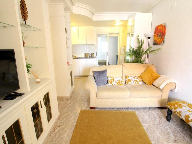 2 bedroom Townhouse for sale