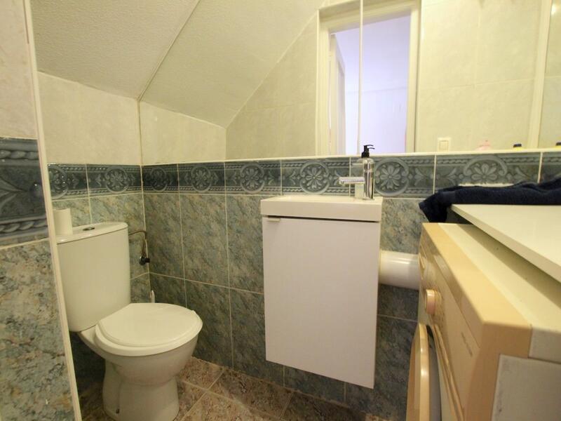 2 bedroom Townhouse for sale
