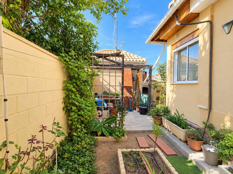 4 bedroom Townhouse for sale 4 bedroom Townhouse for sale