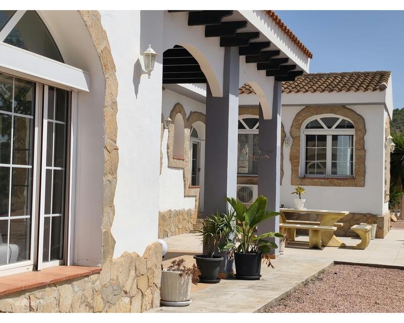 Country House for sale in La Puebla de Mon, Huesca