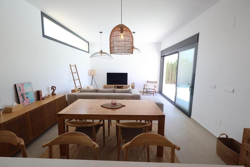3 slaapkamer Villa Te koop 3 slaapkamer Villa Te koop
