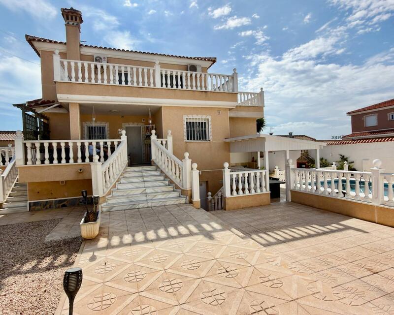 Villa till salu i Ciudad Quesada, Alicante