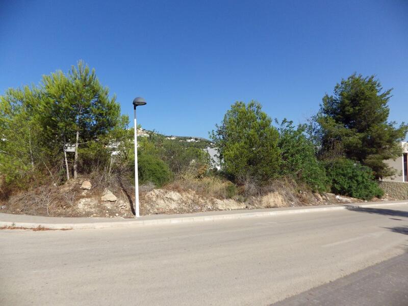 Jord til salg i Moraira, Alicante