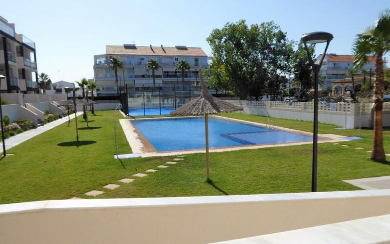 Apartamento en venta en Denia, Alicante