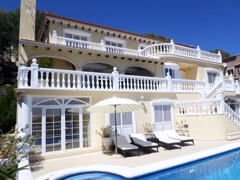 Villa for sale in Sella, Alicante