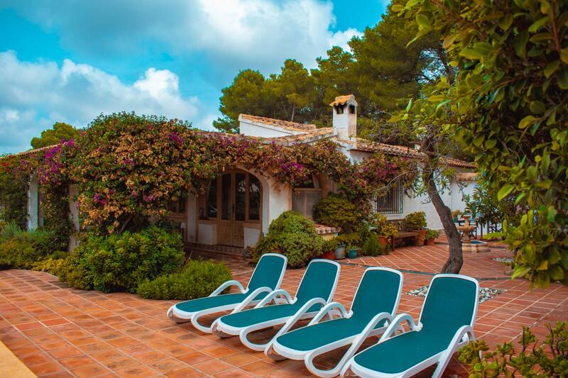 Villa à louer à long terme dans Javea, Alicante