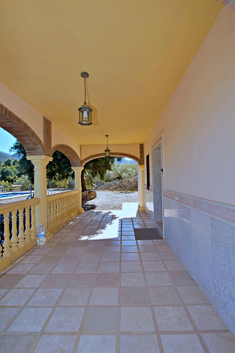 2 bedroom Country House for sale