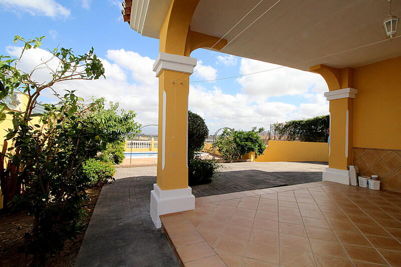 3 Cuarto Casa de Campo en venta