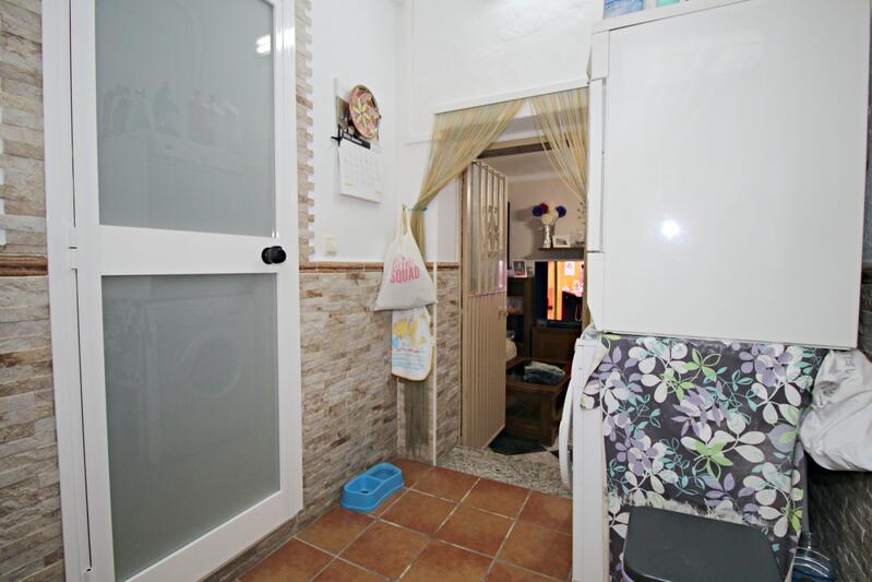 4 bedroom Apartment for sale