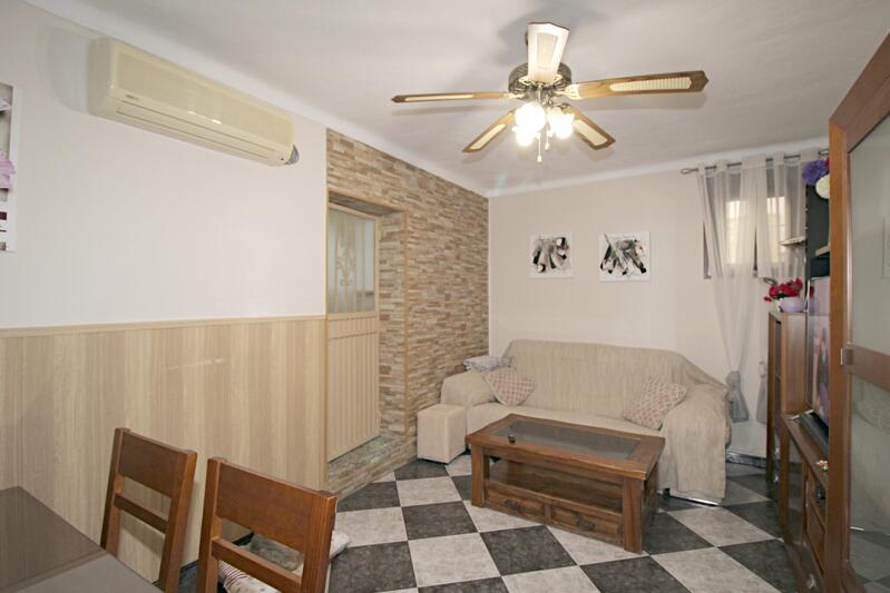 4 bedroom Apartment for sale