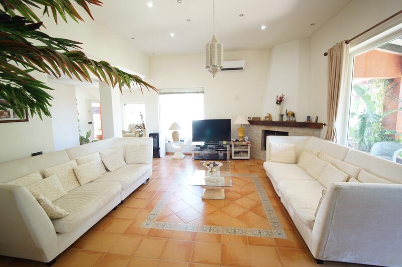 3 slaapkamer Landhuis Te koop