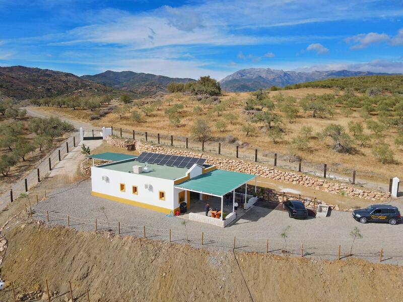 Casa de Campo en venta en Guaro (Periana), Málaga