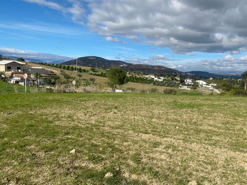 Villa en venta en Alhaurin el Grande, Málaga