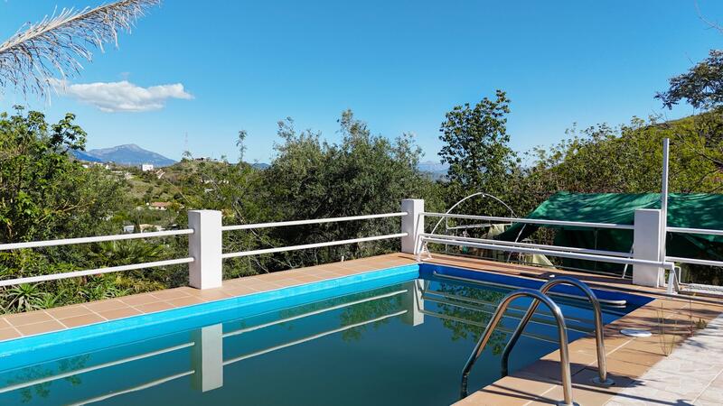 4 bedroom Country House for sale