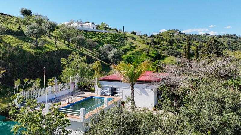 4 bedroom Country House for sale