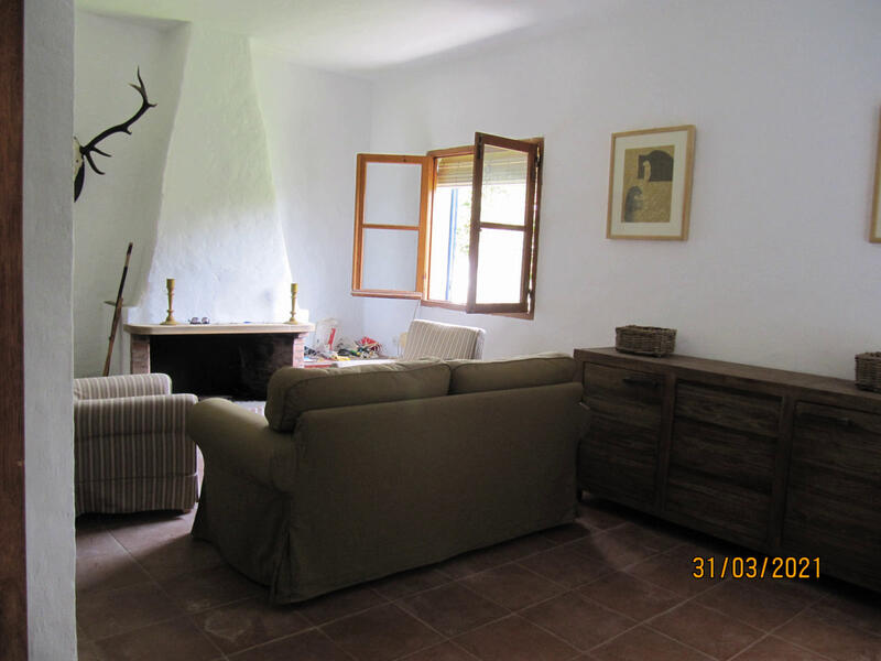 2 bedroom Country House for sale