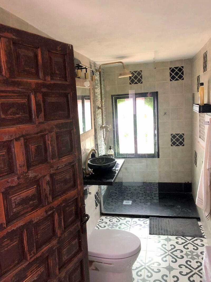 2 Cuarto Villa en venta