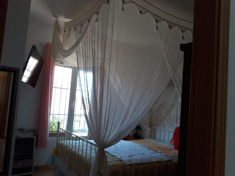 3 bedroom Country House for sale