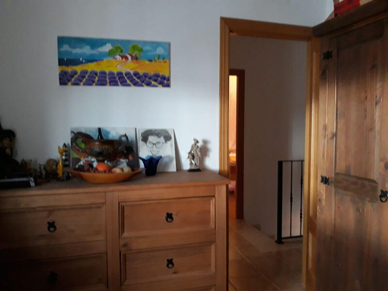 3 bedroom Country House for sale