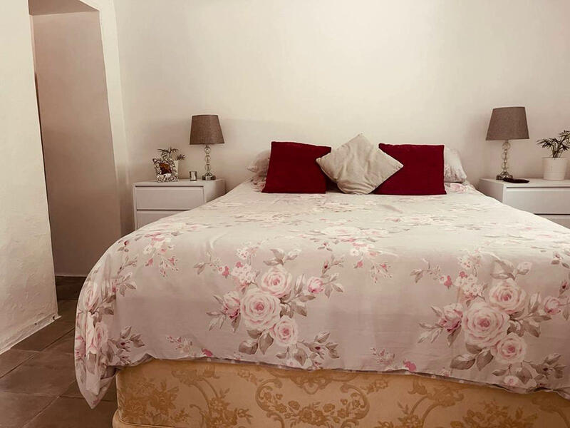 3 Schlafzimmer Landhaus zu verkaufen