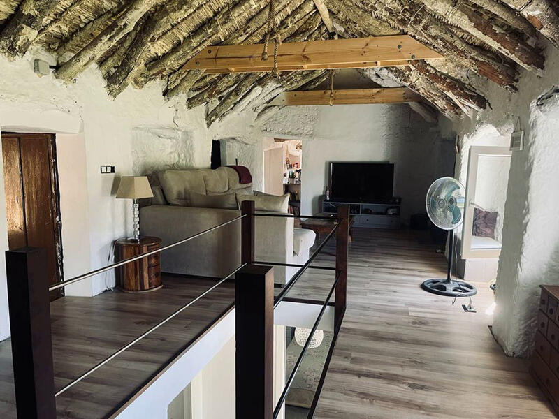3 Schlafzimmer Landhaus zu verkaufen