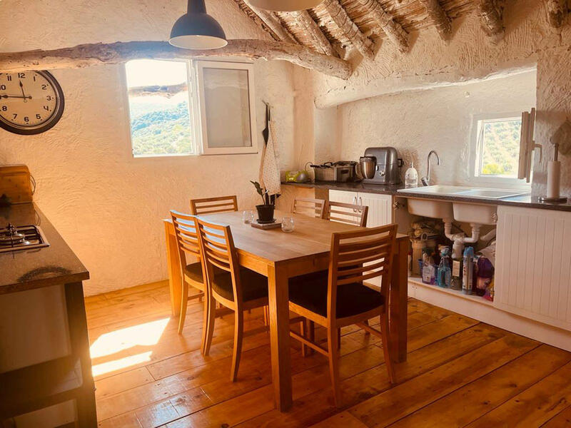 3 Schlafzimmer Landhaus zu verkaufen